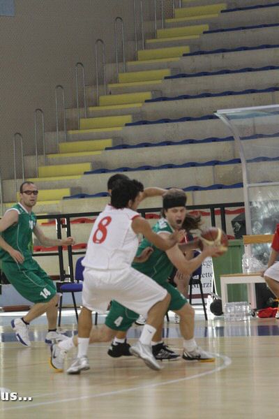 110919 basket 173_tn.jpg